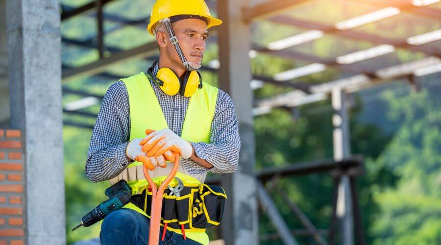 Expert new roof installation services in Kendallville, IN